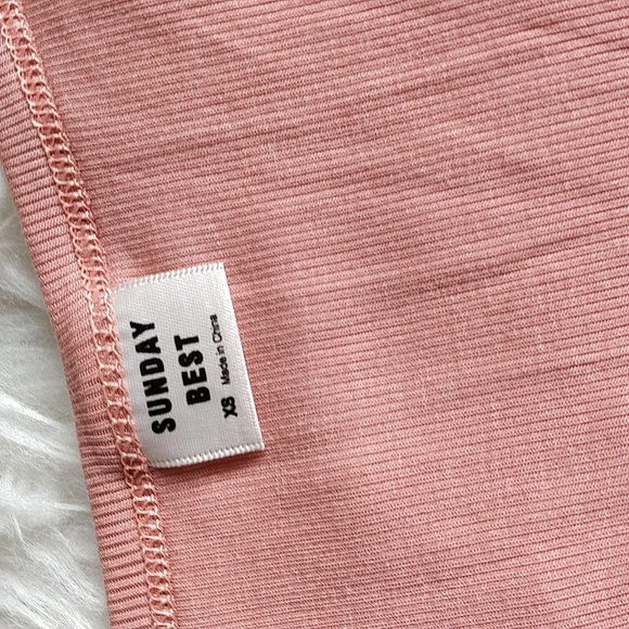 Aritzia button cropped top - Picture 4 of 5